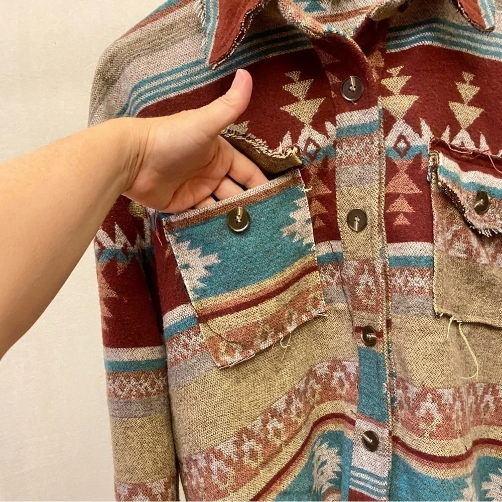 La Miel Size Small Aztec Shacket Western Shirt Jacket Frayed Hems Cowgirl